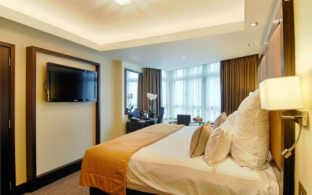 Montcalm Mayfair, Autograph Collection