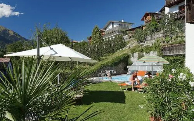 Residence Apartment Nelkenstein