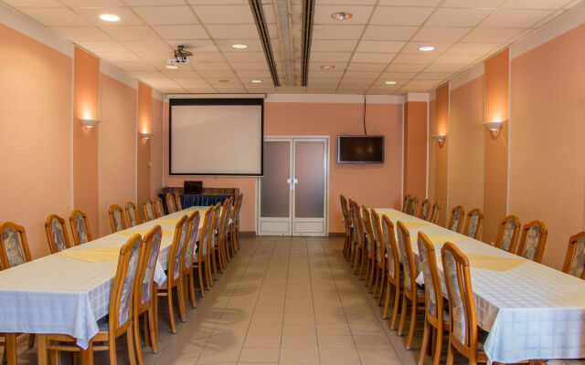Homoky Hotels Bestline Hotel