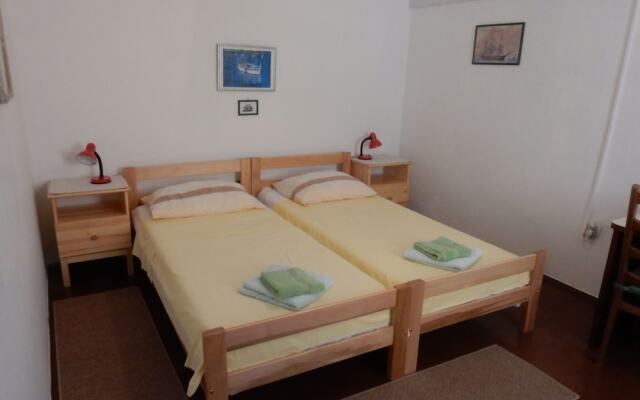 Spacious Holiday Home on Croatian Islands With Sea View