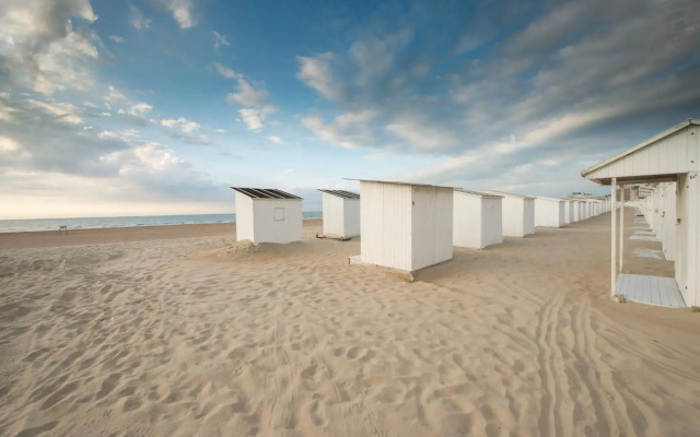 Ostend Hotel