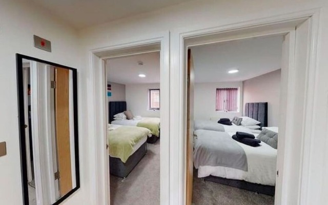 Vintage Holiday Home in Worcestershire With Jacuzzi