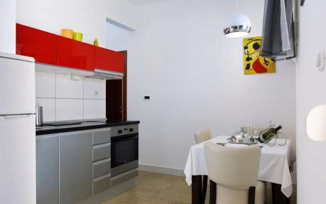 Fully Equiped Apartments for 3 Adults