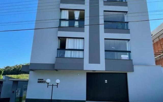 Novo!!! No Centro de Pomerode, perto de tudo