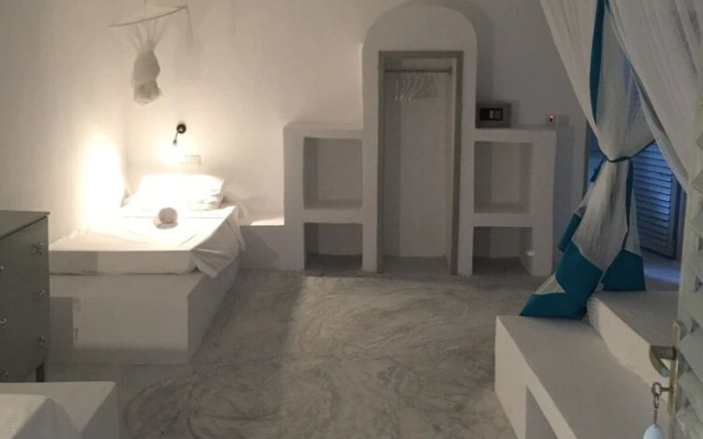 Modern Beach House, Excellent Beachfront, Private Chef, Pool