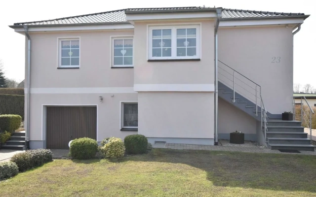 Wohnung mit Terrasse in Warnkenhagen