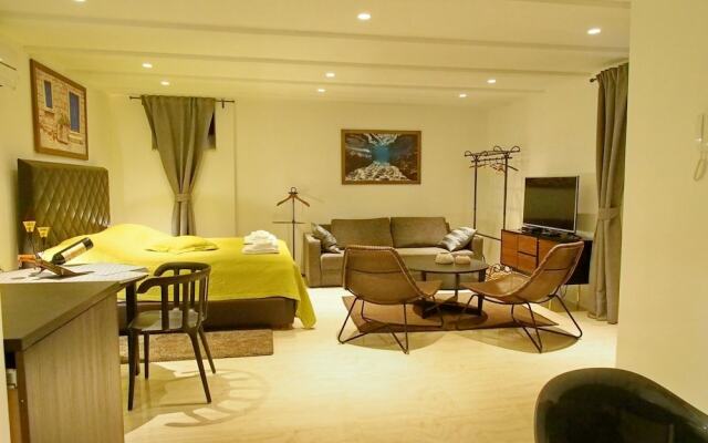 Luxury Style Apartments