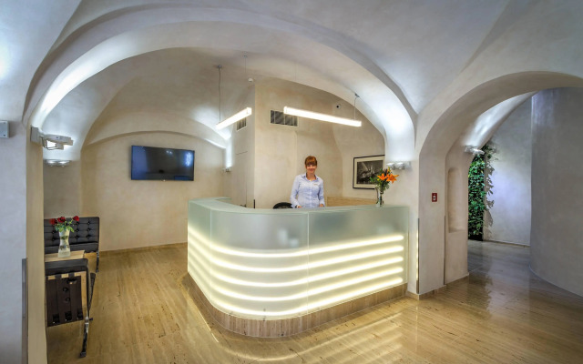 Hotel Golden Star