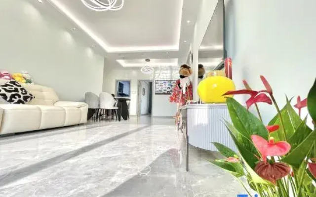Orange Home
