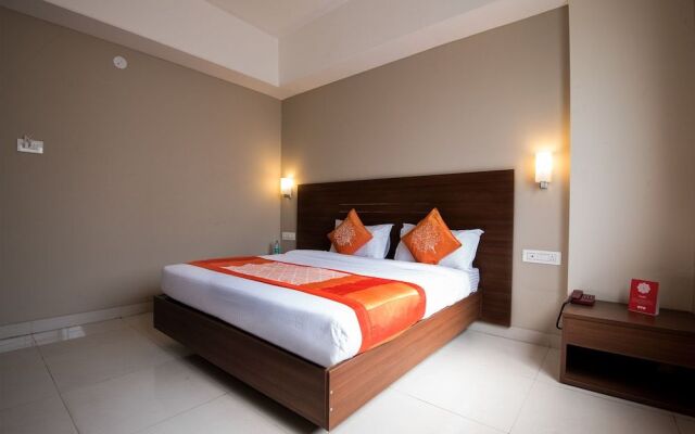 OYO 9989 Hotel Classic Executive