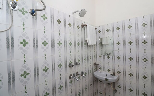 OYO 26730 Grandstay