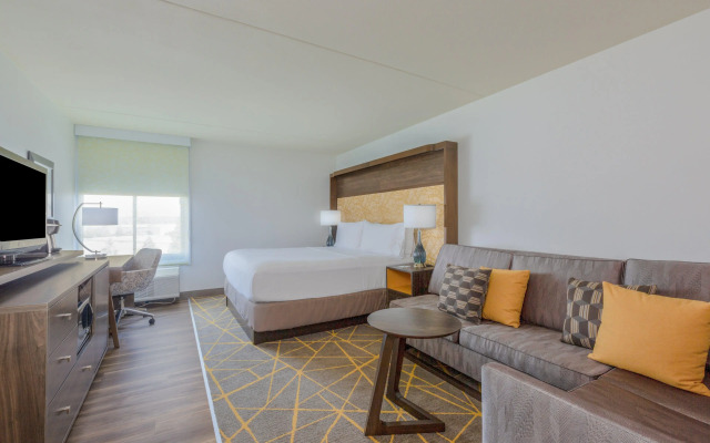 Holiday Inn La Mirada – Buena Park by IHG