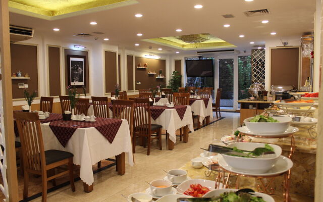 Luxor Boutique Hotel