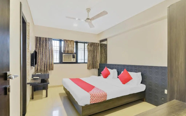 Hotel Sharada International by OYO Rooms
