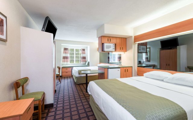 Microtel Inn & Suites by Wyndham Uncasville