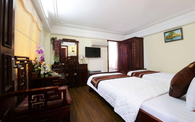 Little Hanoi Hotel