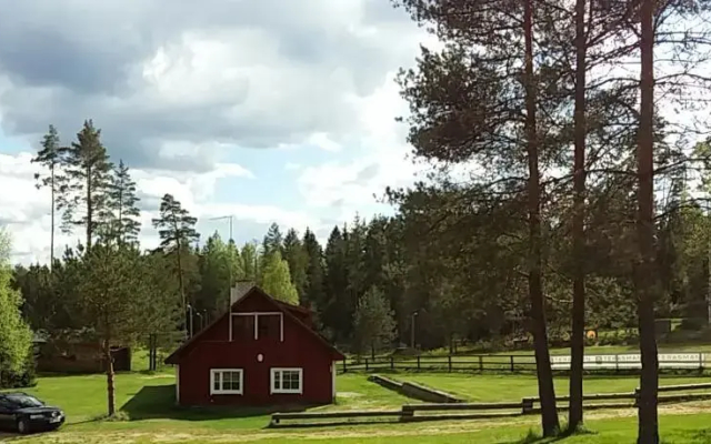Sports Center Valgehobusemägi Holiday House