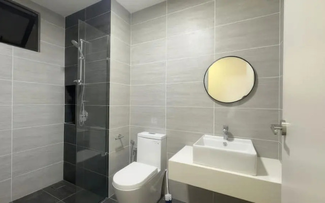 Trion Residence by Emily in Town