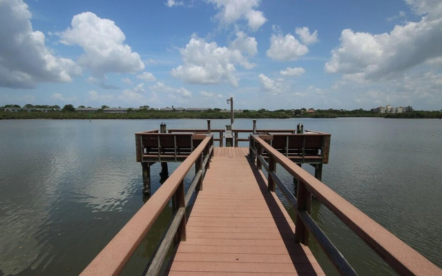 Sea Club by Teeming Vacation Rentals