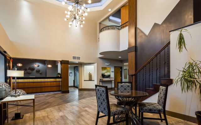 Best Western Plus Hill Country Suites