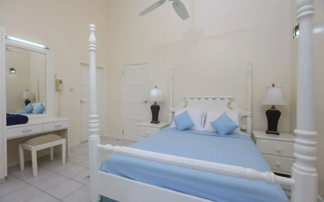 Villa Beach Cottages