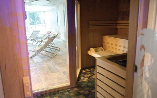 Chateau Belmont Tours by The Crest Collection (ex. Clarion Hotel Château Belmont Tours)