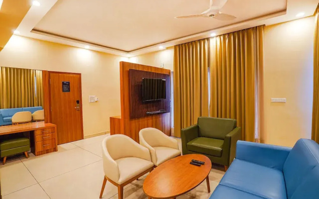 Fabhotel Prime The Waves
