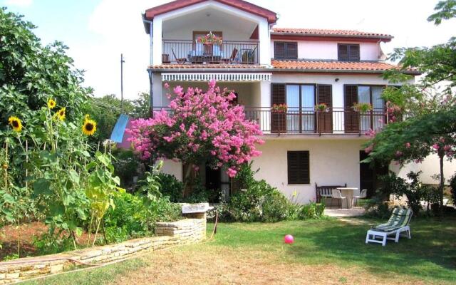 Istra 2
