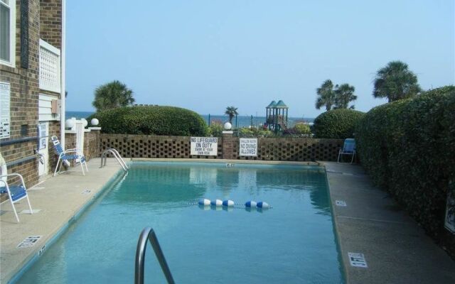 Drayton 402 - 3 Br Condo