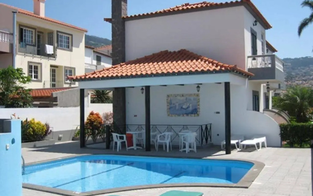 Residencial Pina