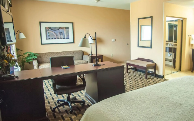 Hampton Inn & Suites Palestine
