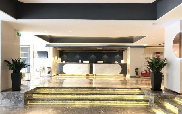 Silver City International Hotel Lianyungang Suning Plaza
