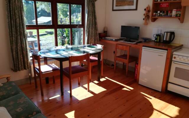 Lovely Sea View Apartment in Rineen - 4 Guests