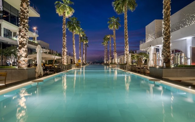 Platinium Holiday Home at Five Residences Palm Jumeirah Dubai