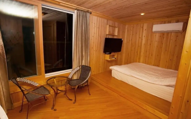 Seogwipo Harbor Pension