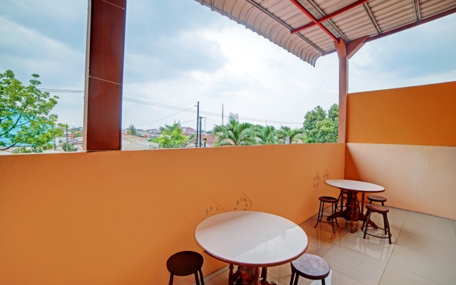 OYO 90387 Sepakat Guest House