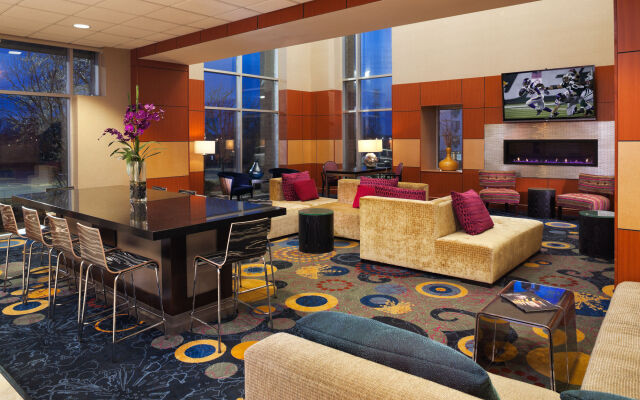 DoubleTree by Hilton Roseville Minneapolis