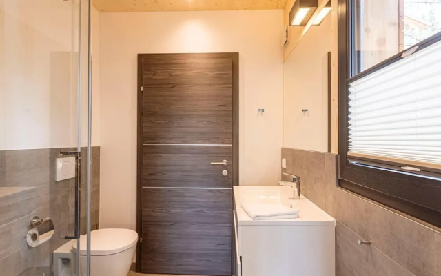 Appealing Chalet With Balcony