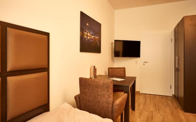 Harbour Apartments