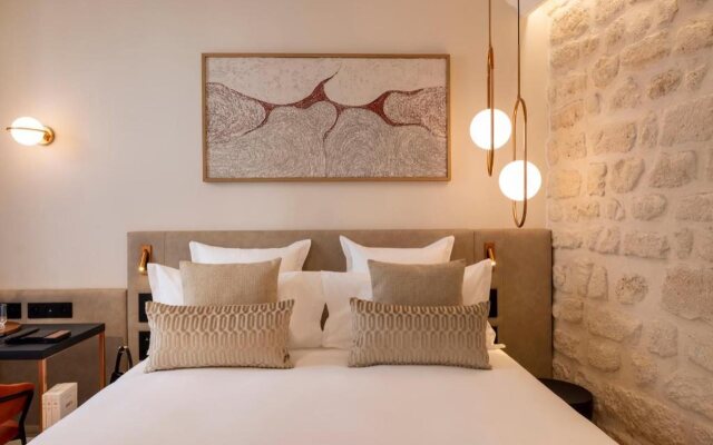 Alberte Hotel