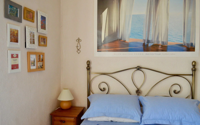Central and Homely 1 Bedroom Flat