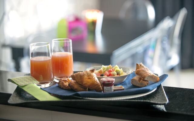 Dream Inn - Dubai Mall