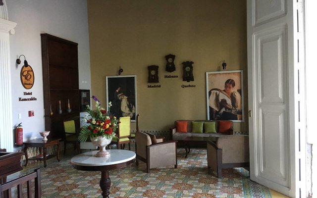 Hotel Esmeralda By Mystique