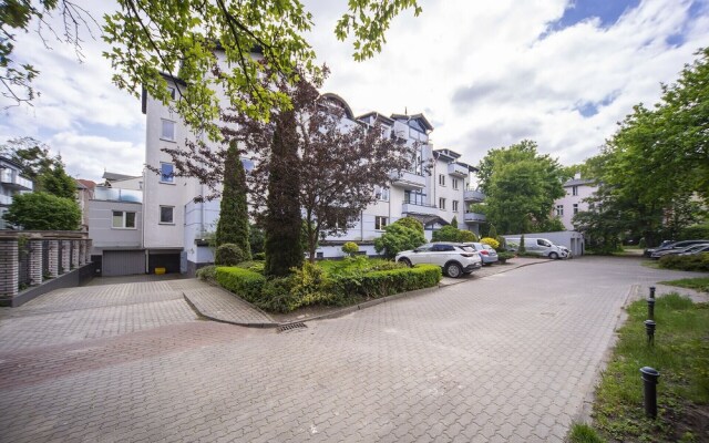 Orange Sands Apartment Sopot by Renters