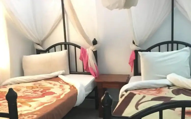 Kutetere Motel