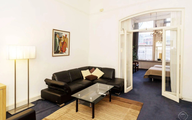 Prins Hendrik Apartments