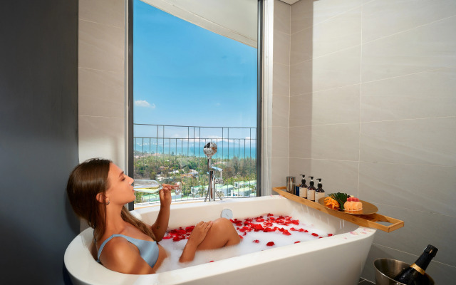 Hoi An Royal Beachfront Villas