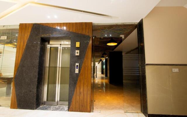 Hotel Stanley - Near Delhi International Airport