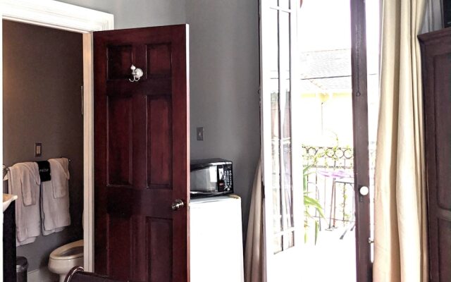 Balcony Guest House