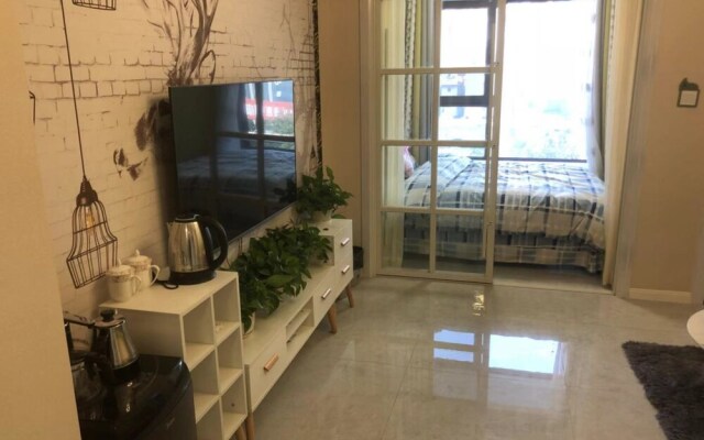 Xi'an Plaid House